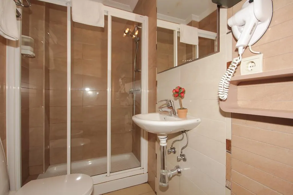 Hostal Costa Azul Granada Gasthof