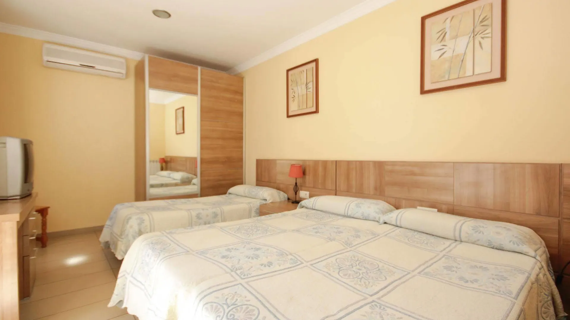 Hostal Costa Azul Granada